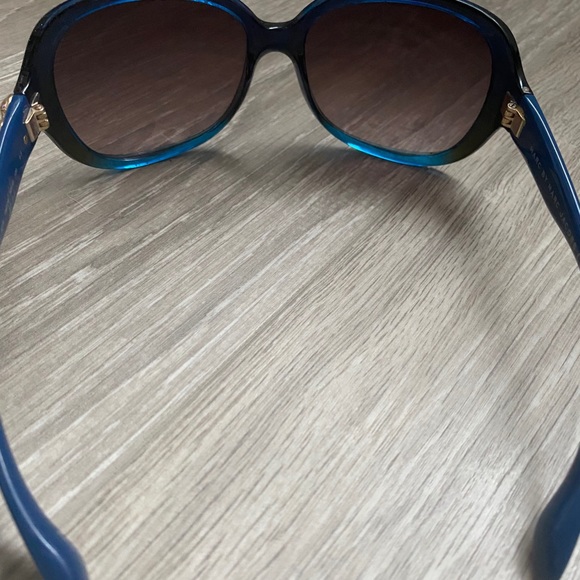 Marc Jacobs Sunglasses - Picture 6 of 9